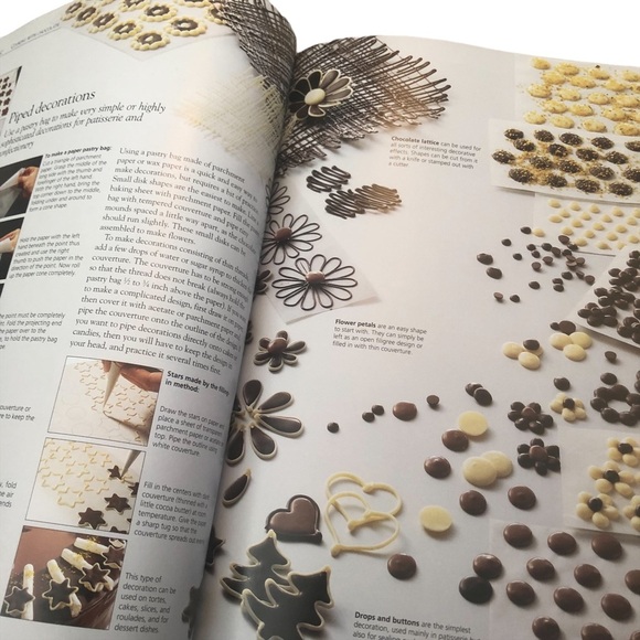 The Chocolate bible Hardcover Pastry Book - Picture 6 of 6